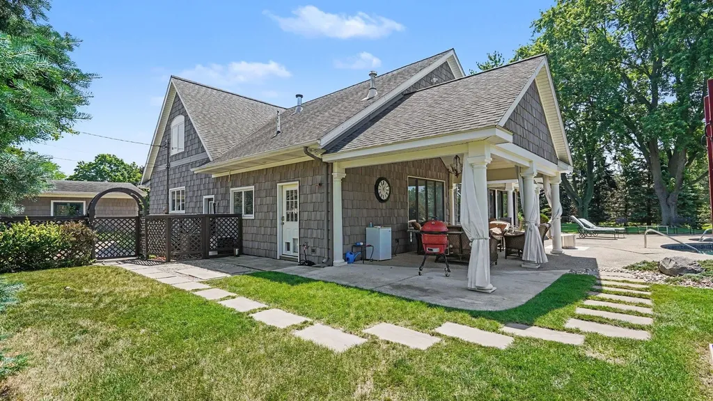 115 Golfside Drive Alma City MI 48801