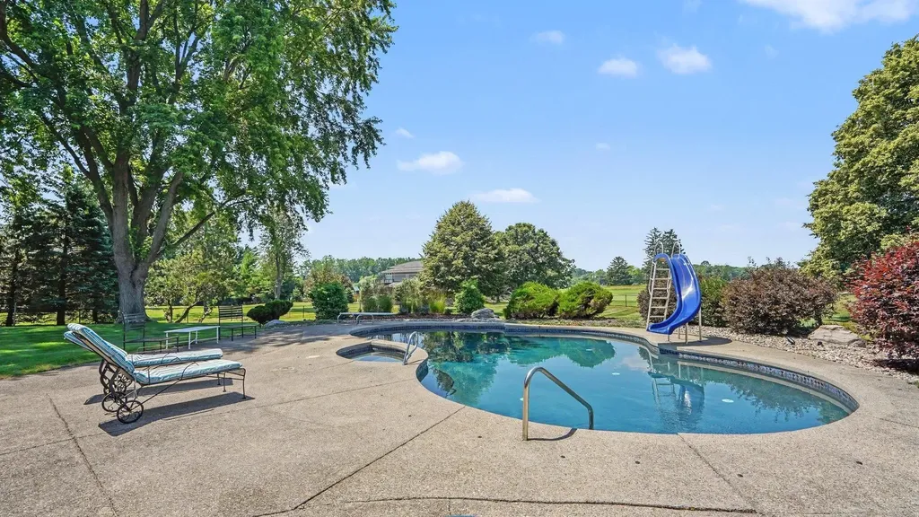 115 Golfside Drive Alma City MI 48801