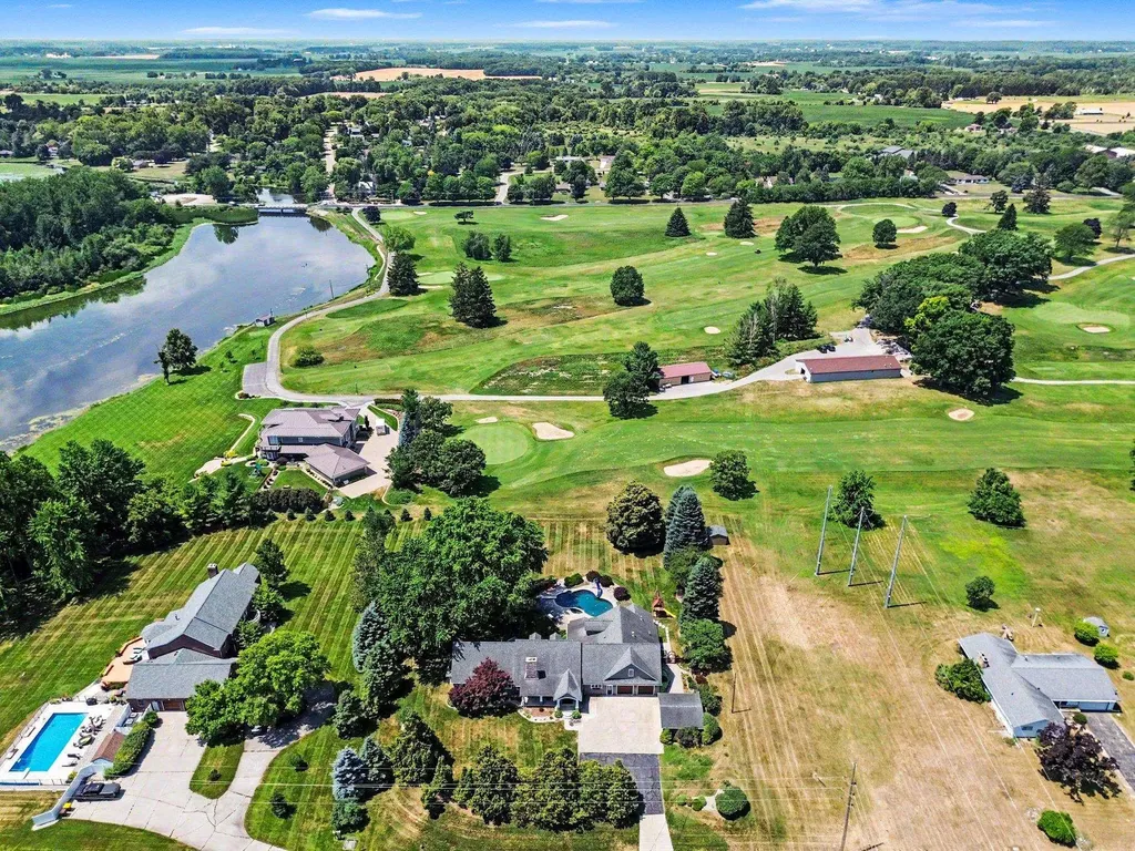 115 Golfside Drive Alma City MI 48801