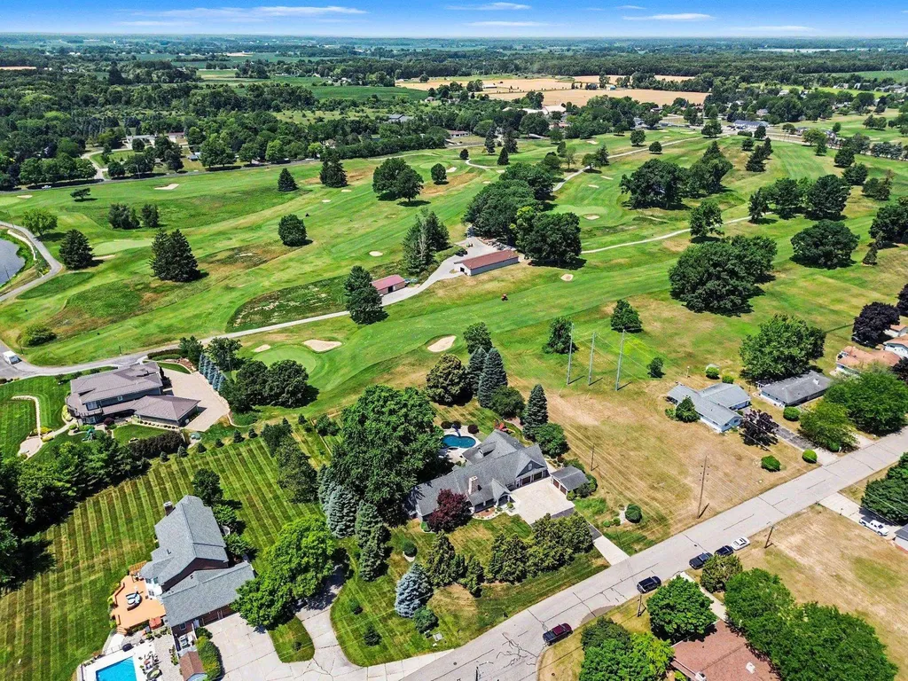 115 Golfside Drive Alma City MI 48801