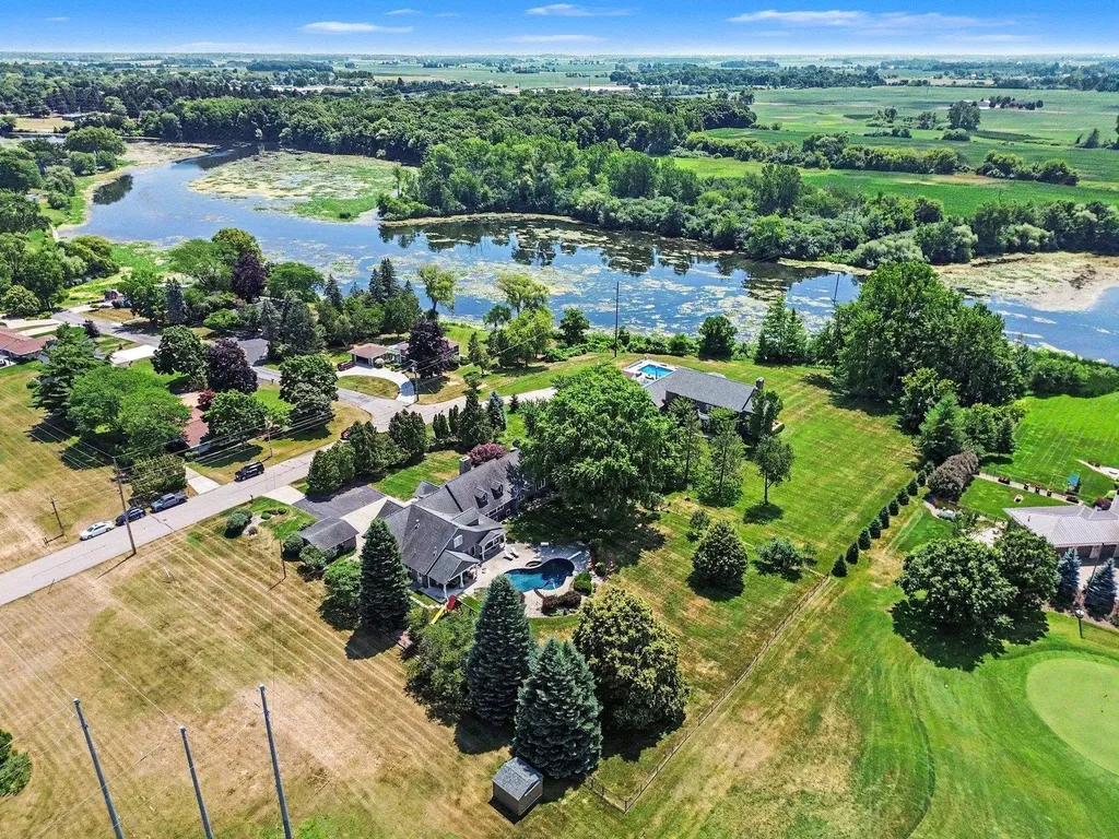 115 Golfside Drive Alma City MI 48801
