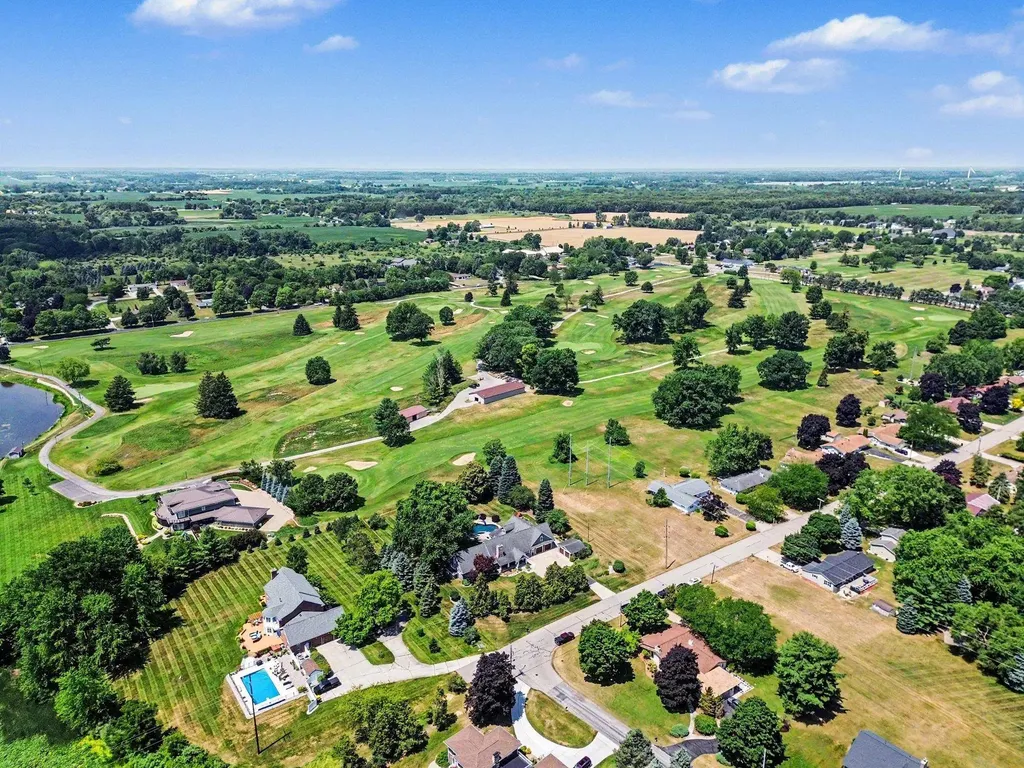 115 Golfside Drive Alma City MI 48801