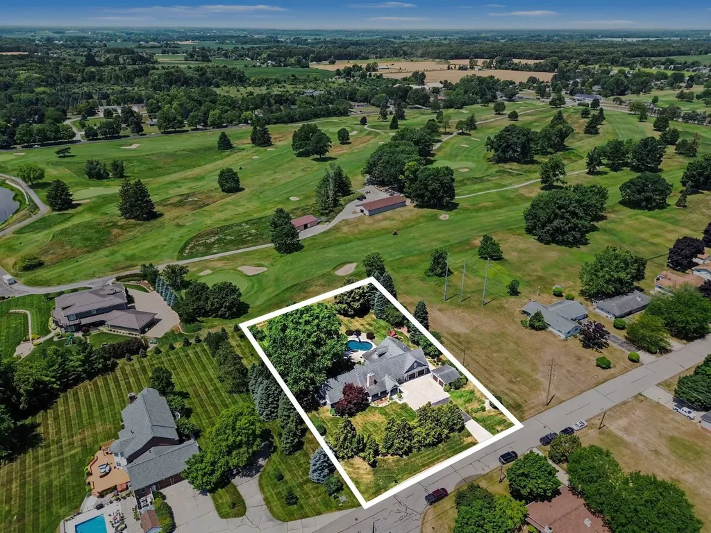 115 Golfside Drive Alma City MI 48801