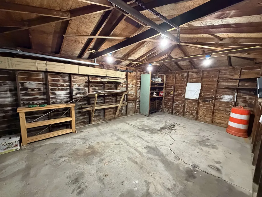 1916 Stockman Road Mt. Pleasant City MI 48858