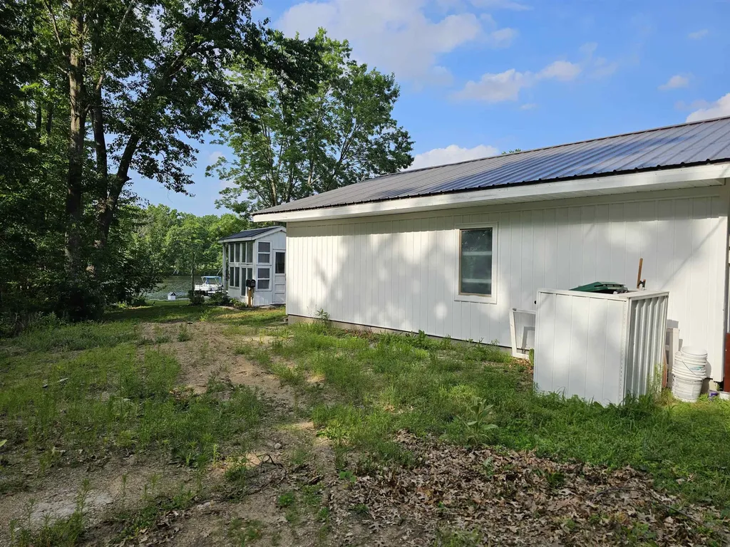 6760 W Shore Drive Sherman Township MI 48893