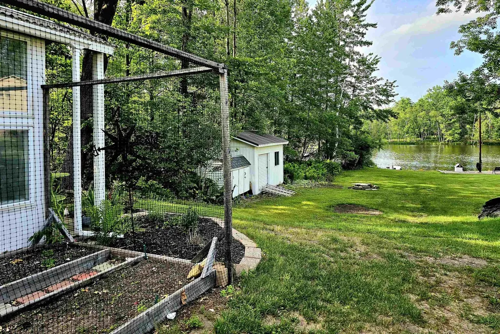 6760 W Shore Drive Sherman Township MI 48893