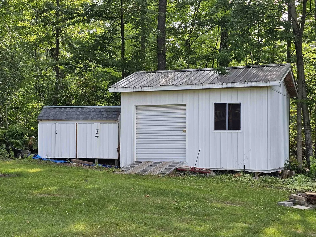6760 W Shore Drive Sherman Township MI 48893