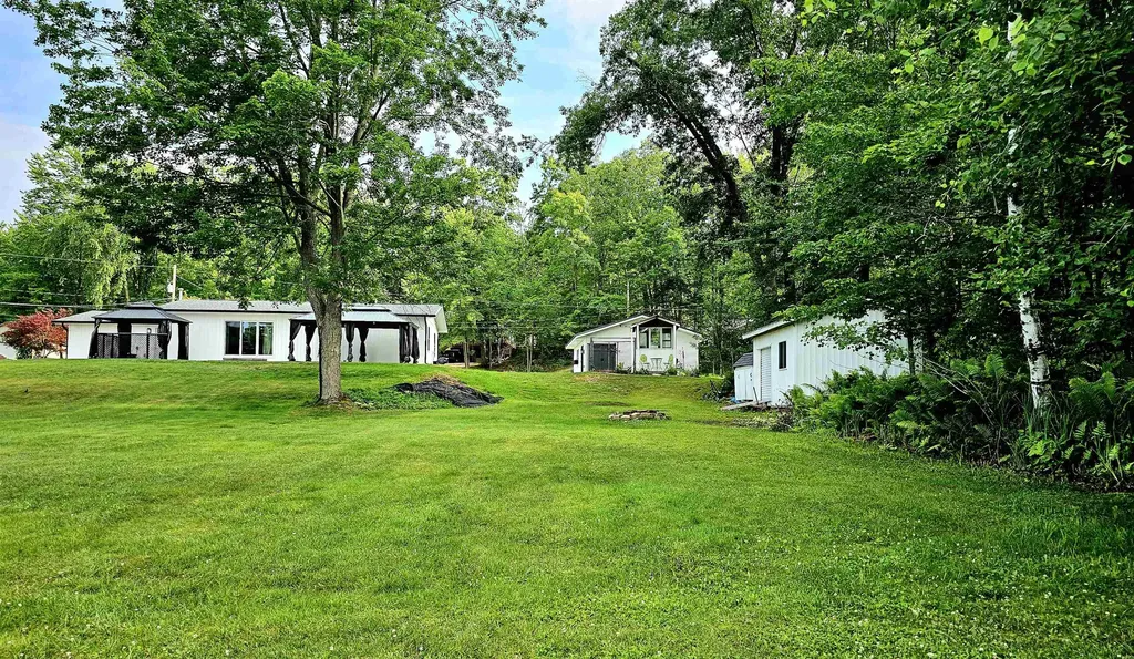 6760 W Shore Drive Sherman Township MI 48893