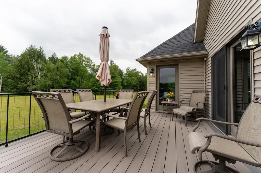 7667 W Pickard Road Broomfield Township MI 48858