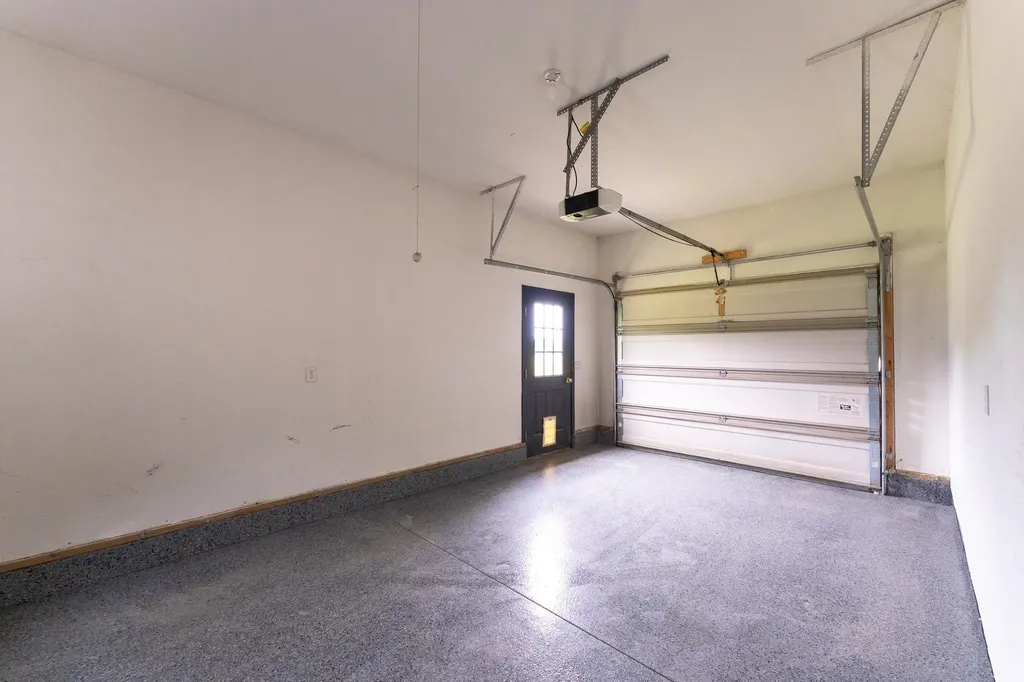 7667 W Pickard Road Broomfield Township MI 48858