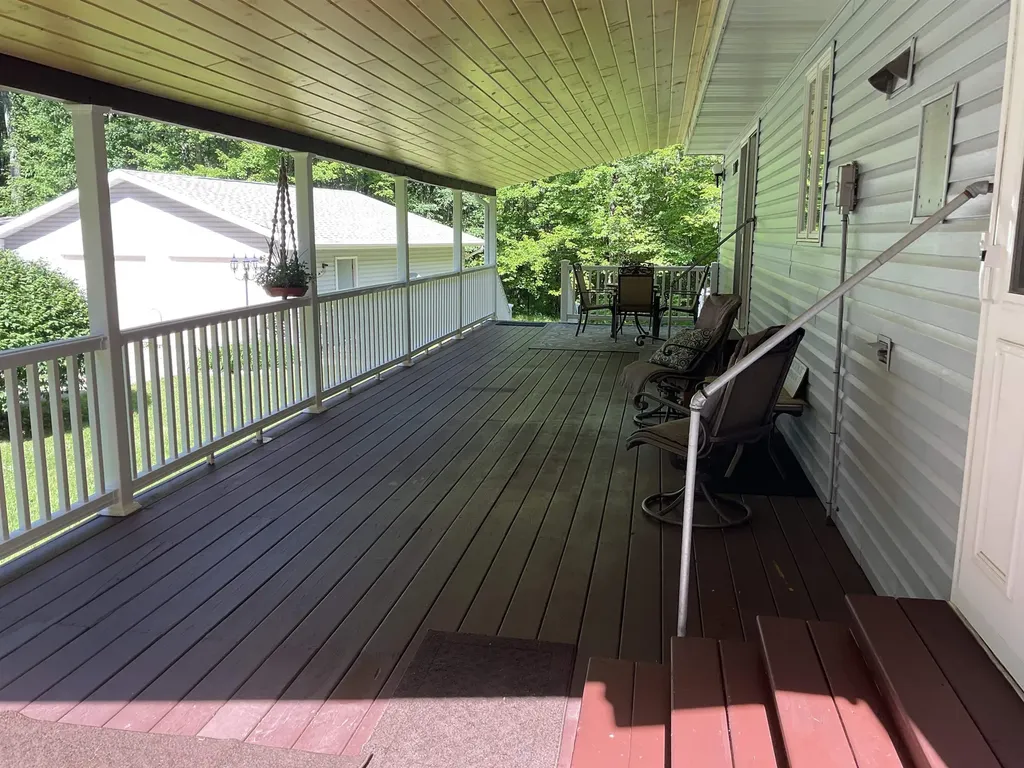 3300 E Arnold Lake Road Hayes Township MI 48625