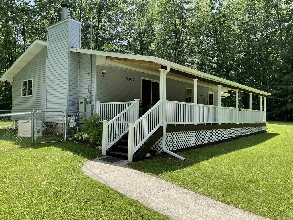 3300 E Arnold Lake Road Hayes Township MI 48625