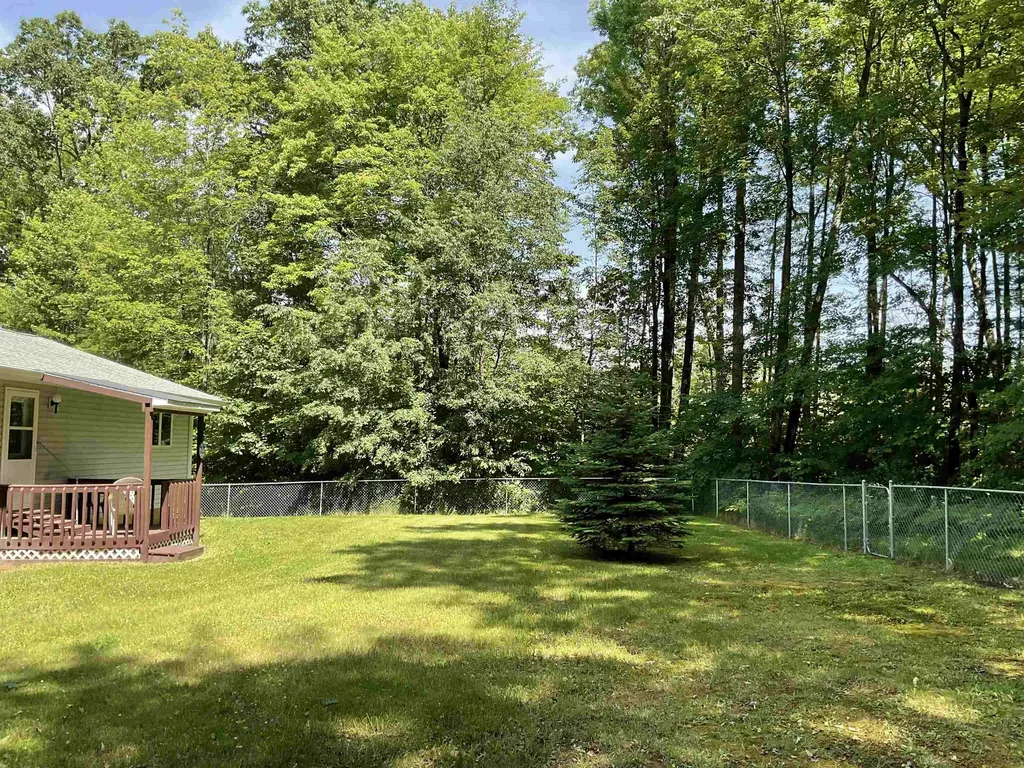 3300 E Arnold Lake Road Hayes Township MI 48625