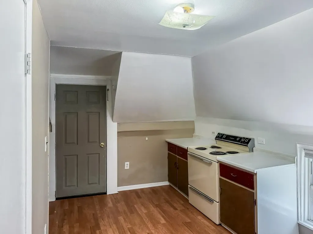 319 W Saginaw Street St. Louis City MI 48880