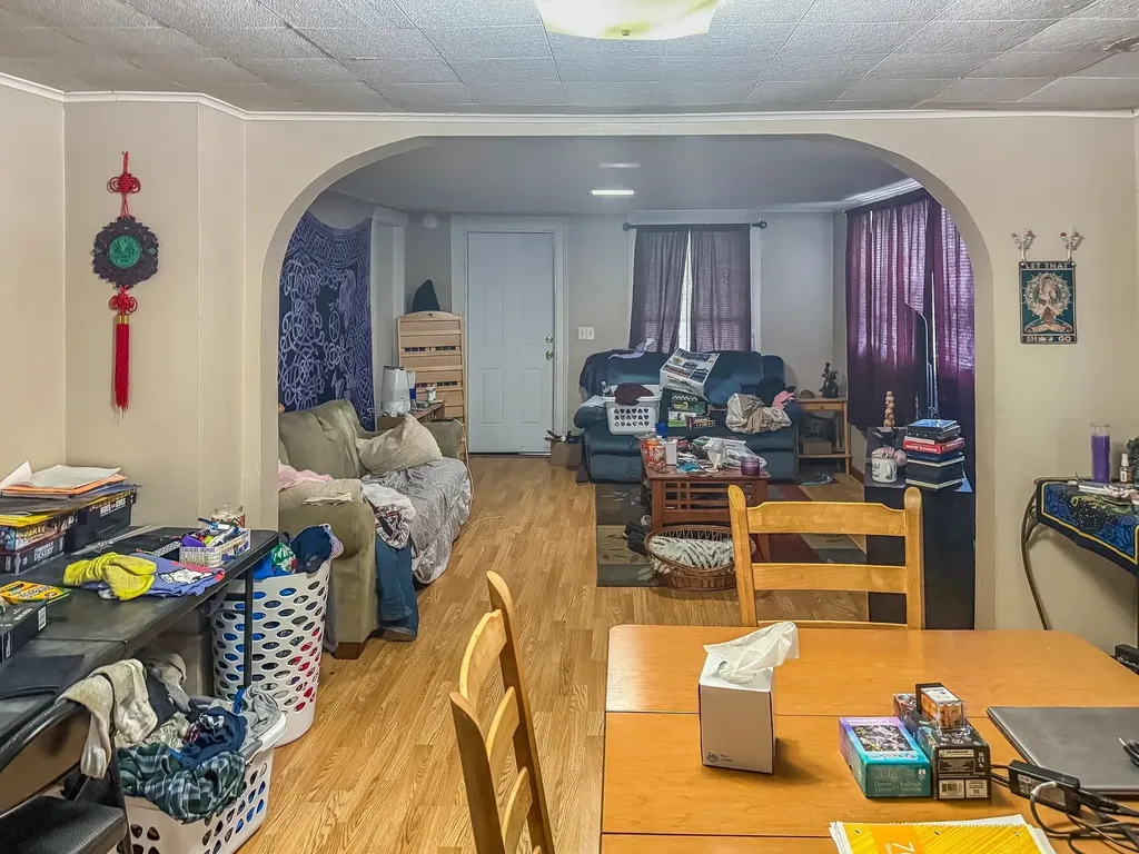 319 W Saginaw Street St. Louis City MI 48880