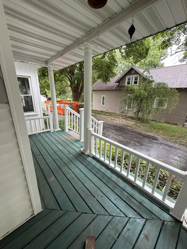 414 N Maple Street Ithaca City MI 48847