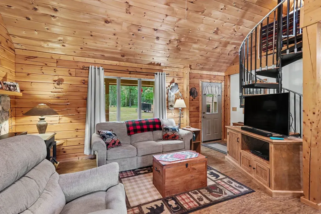 259 Hatchery Road Surrey Township MI 48622