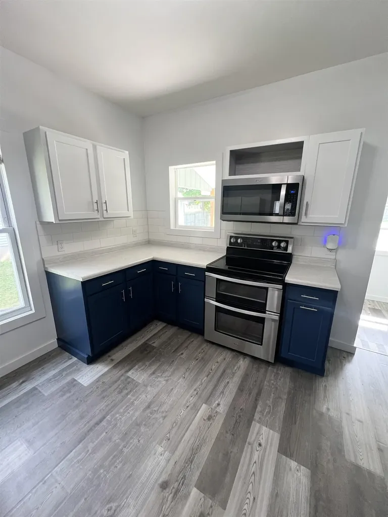 153 Allen Avenue Alma City MI 48801