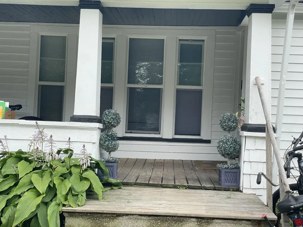 125 Cedar Avenue Alma City MI 48801