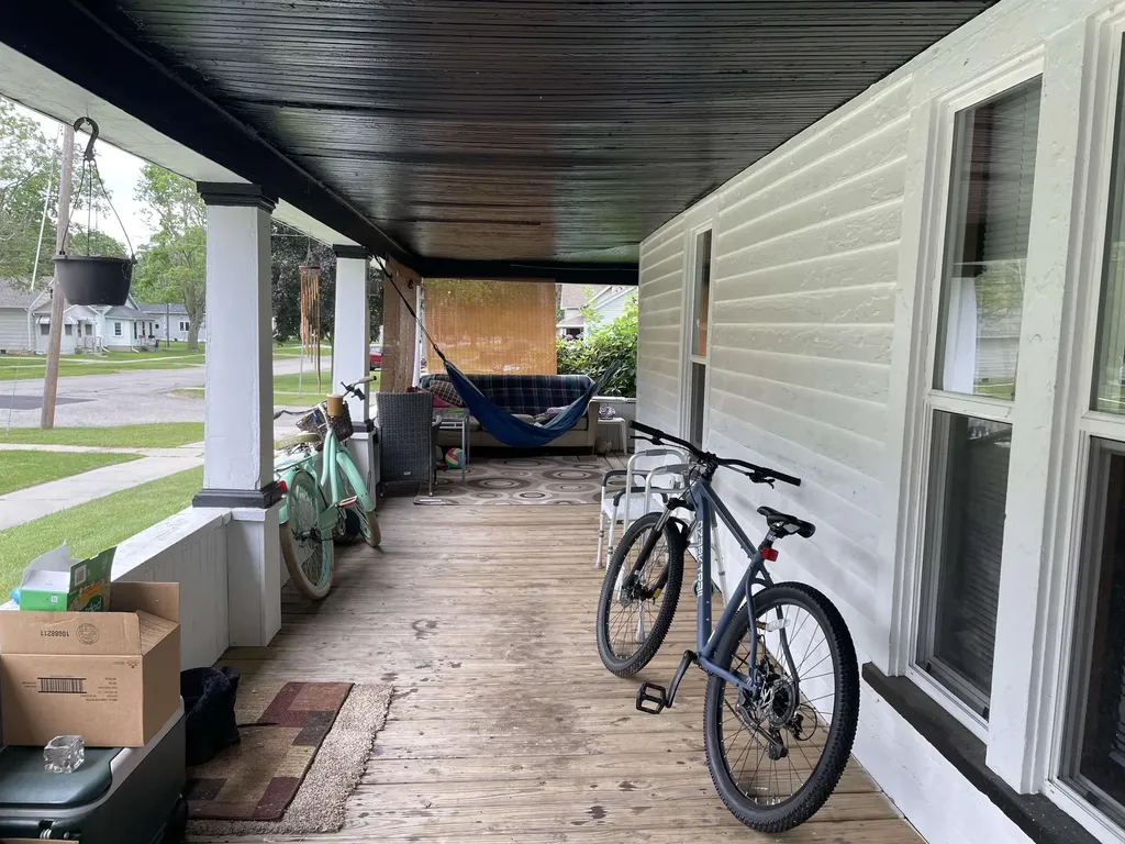 125 Cedar Avenue Alma City MI 48801