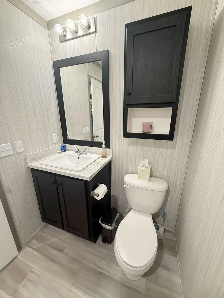 1178 Ironstone Drive Union Charter Township MI 48858