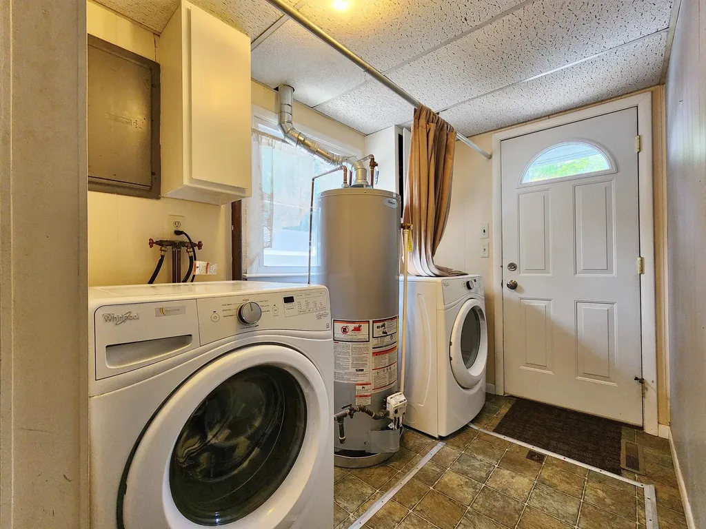 317 Longview Drive Midland City MI 48642