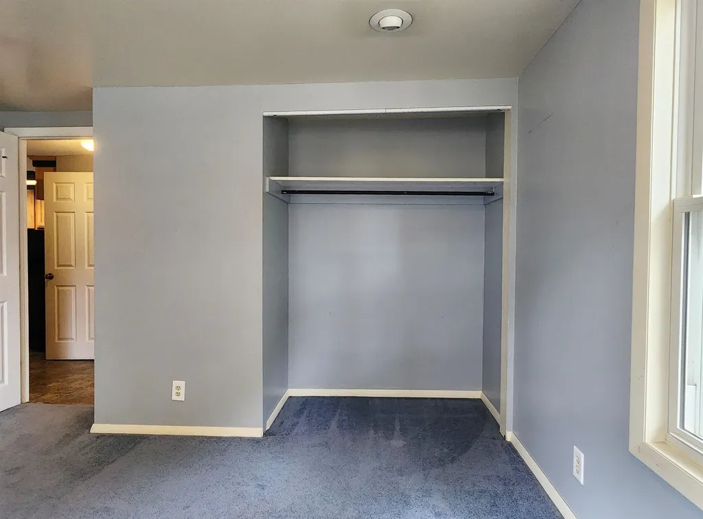 317 Longview Drive Midland City MI 48642