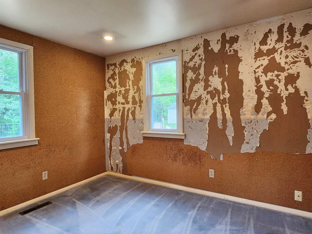 317 Longview Drive Midland City MI 48642