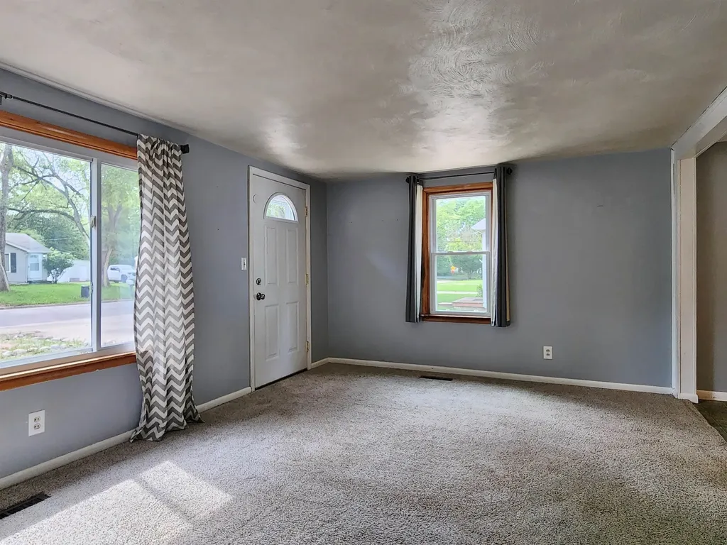 317 Longview Drive Midland City MI 48642