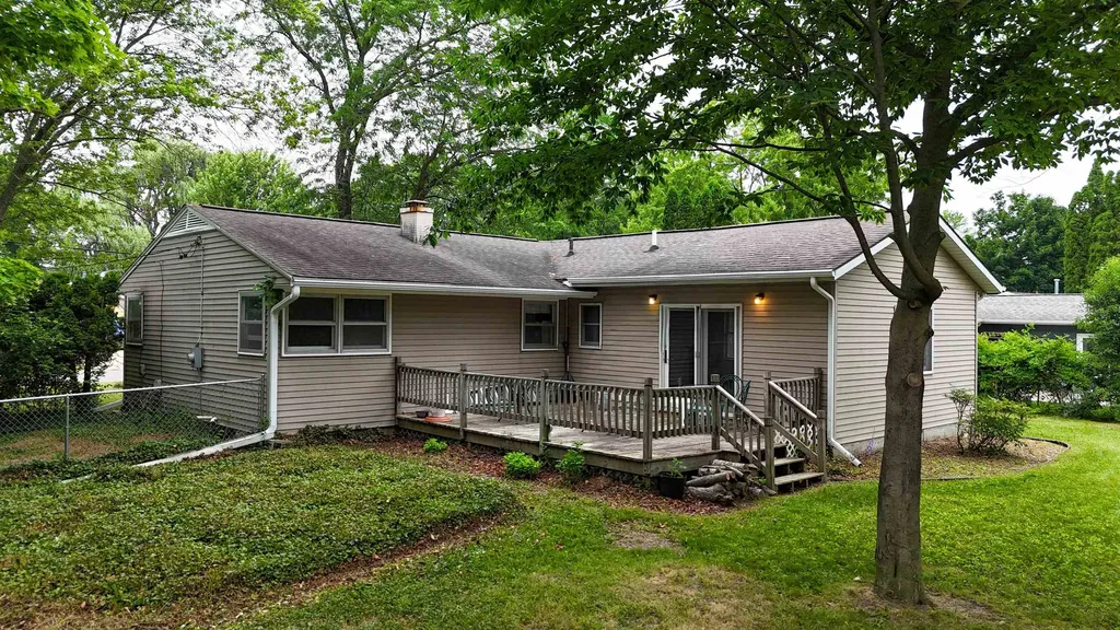 1817 Stockman Mt. Pleasant City MI 48858
