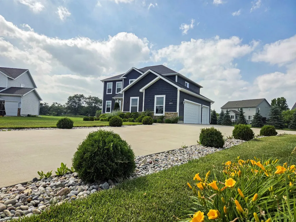 2275 Sandstone Drive Union Charter Township MI 48858
