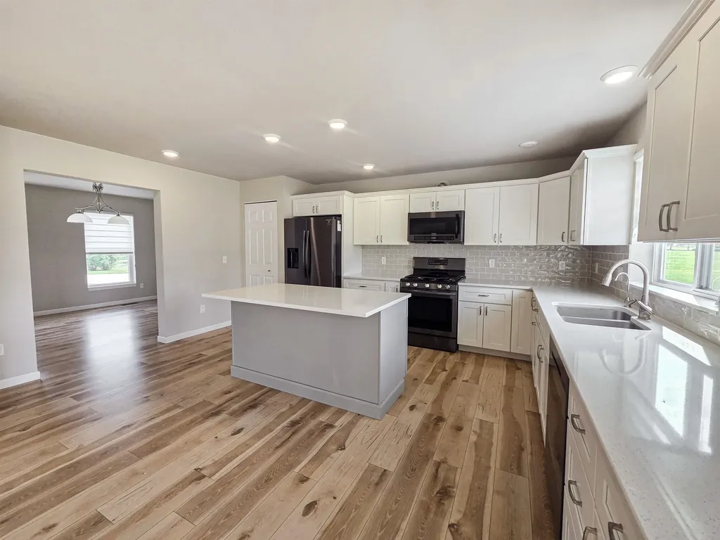 2275 Sandstone Drive Union Charter Township MI 48858
