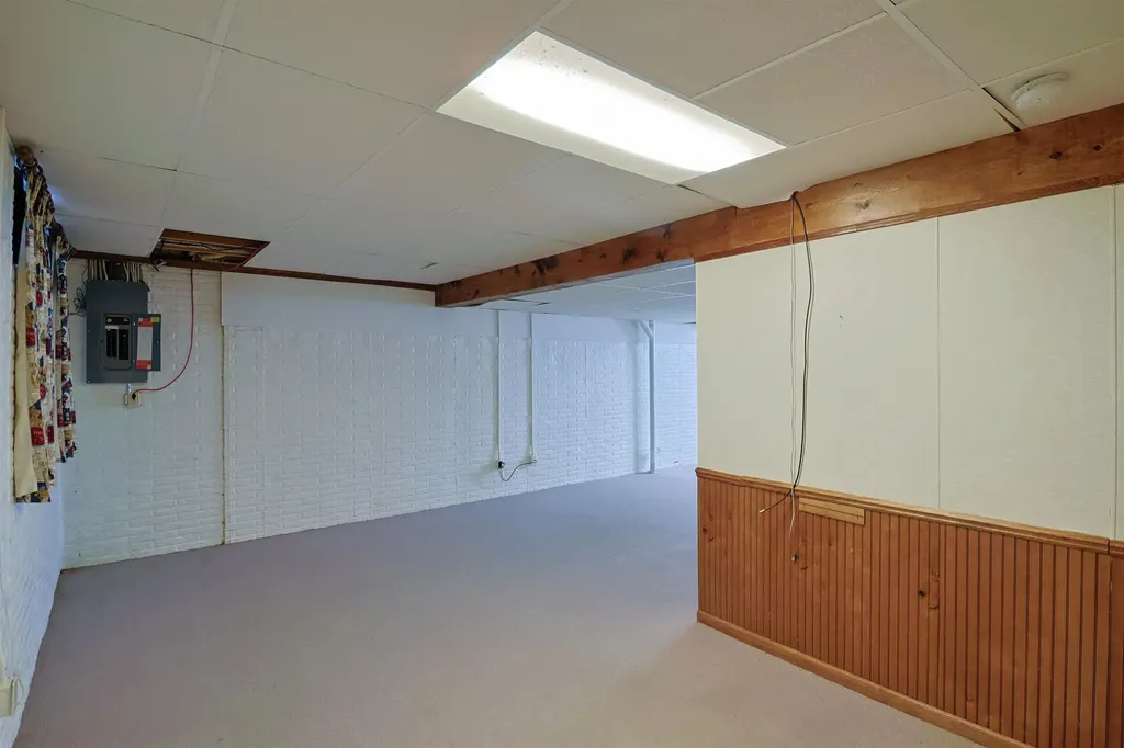 1824 Orchard Drive Mt. Pleasant City MI 48858