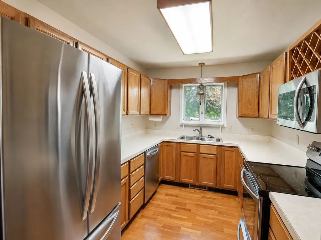 1824 Orchard Drive Mt. Pleasant City MI 48858