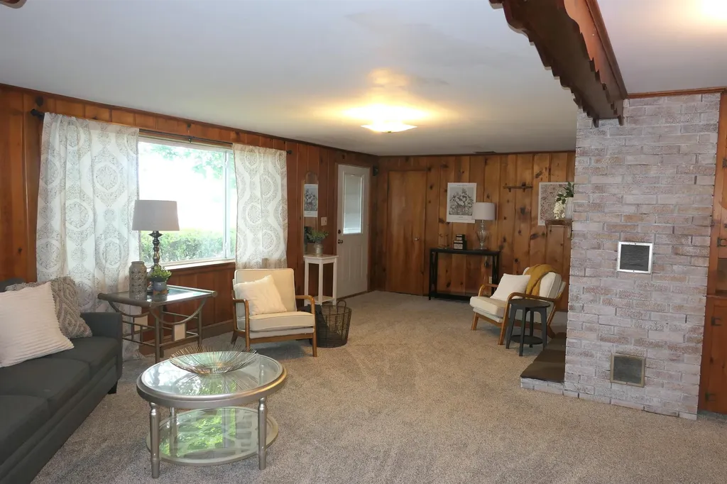 135 Riverside Drive Alma City MI 48801