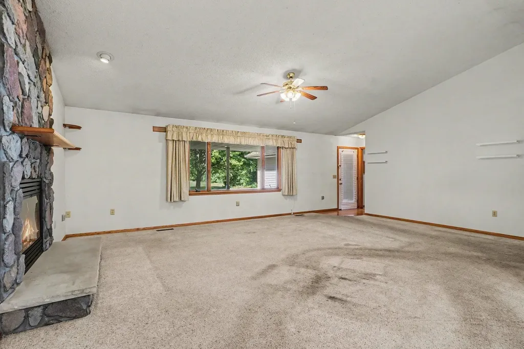 935 S Crawford Road Union Charter Township MI 48858