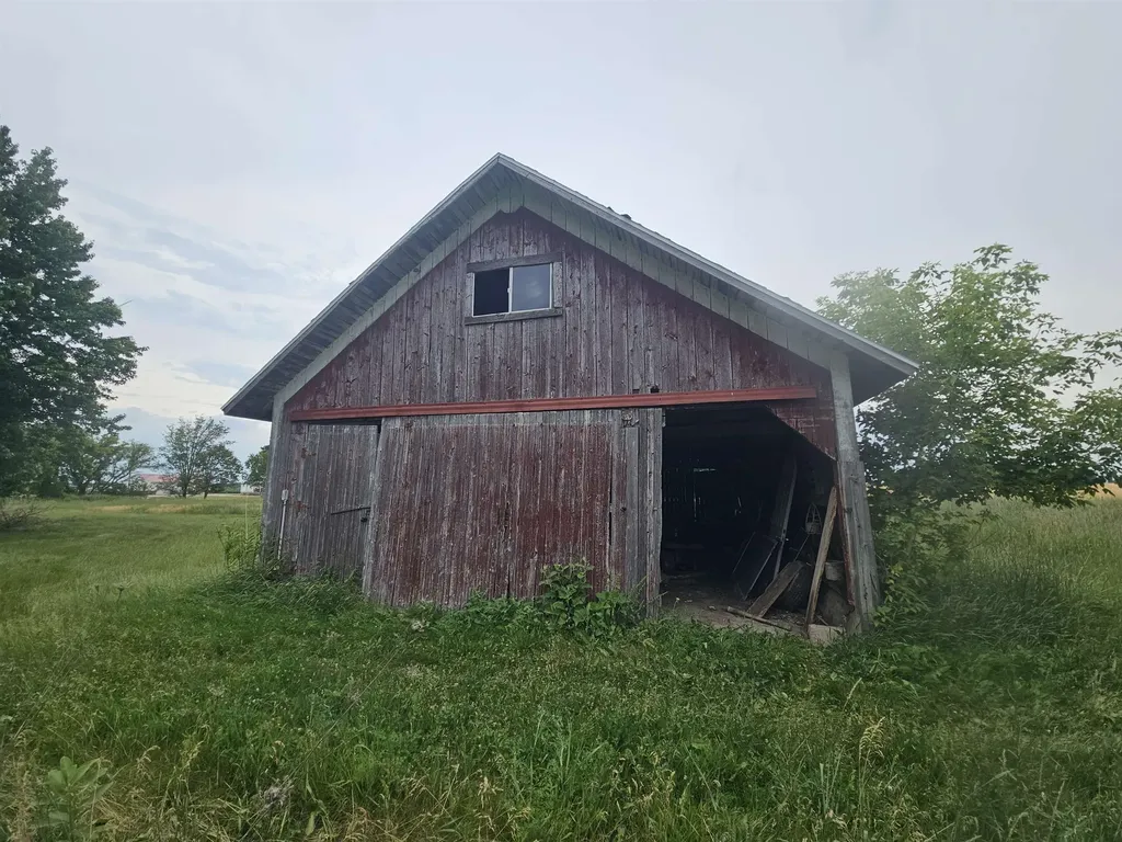 2353 W Rosebush Road Nottawa Township MI 48893