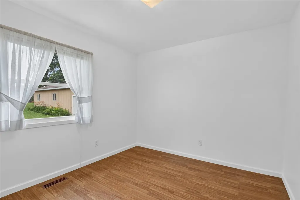 7898 E Broomfield Road Chippewa Township MI 48858