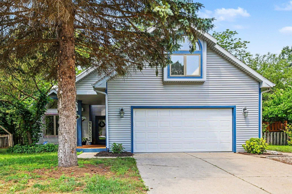 2511 Lott Avenue Delhi Charter Township MI 48842
