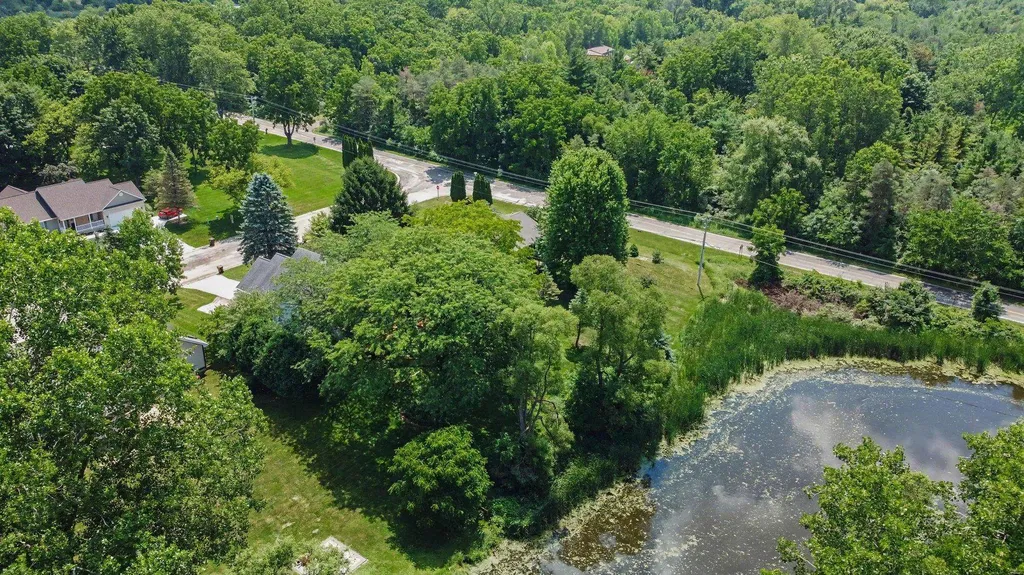 2511 Lott Avenue Delhi Charter Township MI 48842
