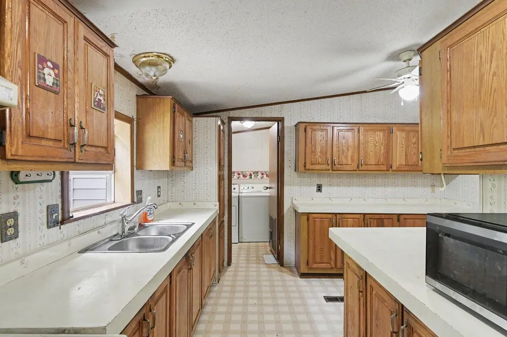 11572 NE Centralia Avenue Bear Lake Township MI 49646