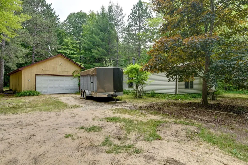 11572 NE Centralia Avenue Bear Lake Township MI 49646