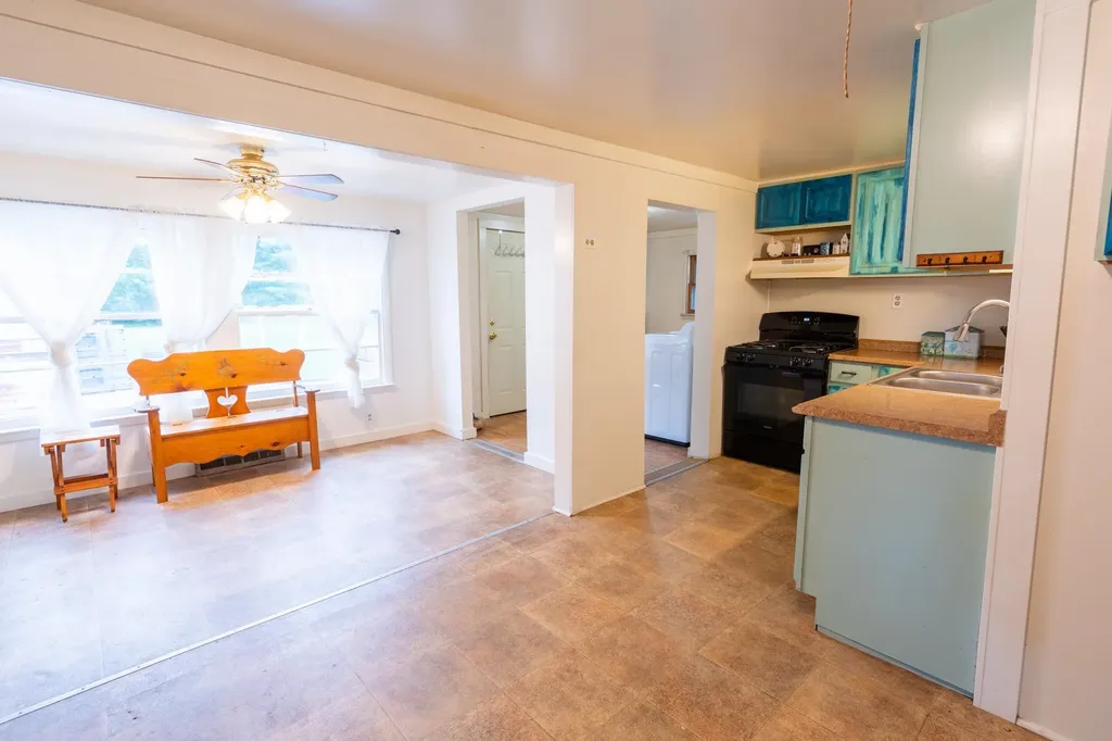 8196 Ludington Drive Garfield Township MI 48632