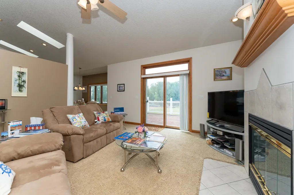 1081 Bundy Drive Broomfield Township MI 48893
