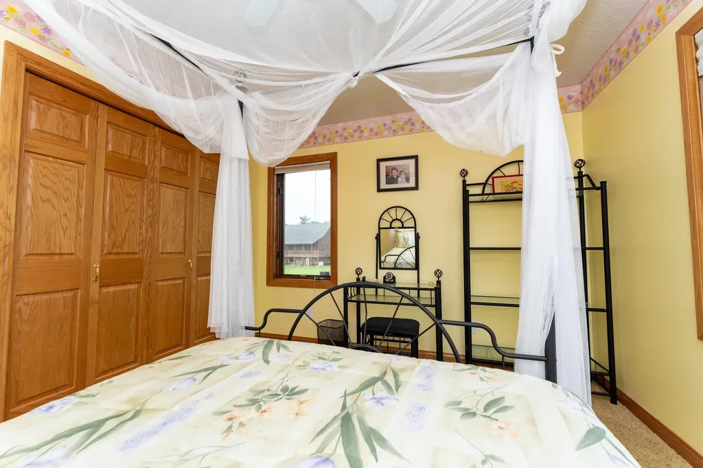 1081 Bundy Drive Broomfield Township MI 48893