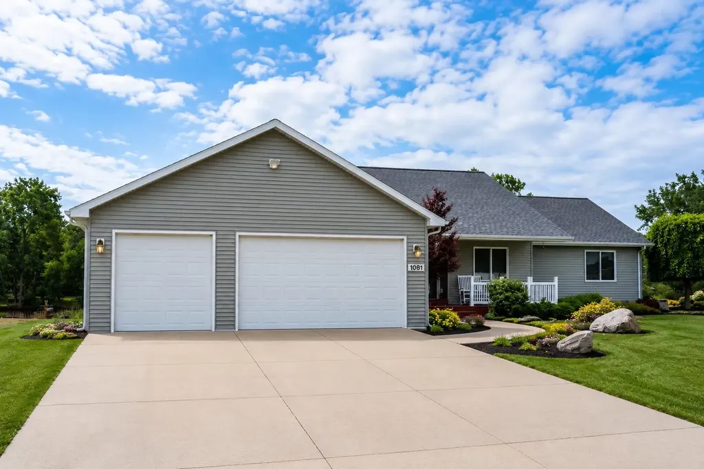 1081 Bundy Drive Broomfield Township MI 48893