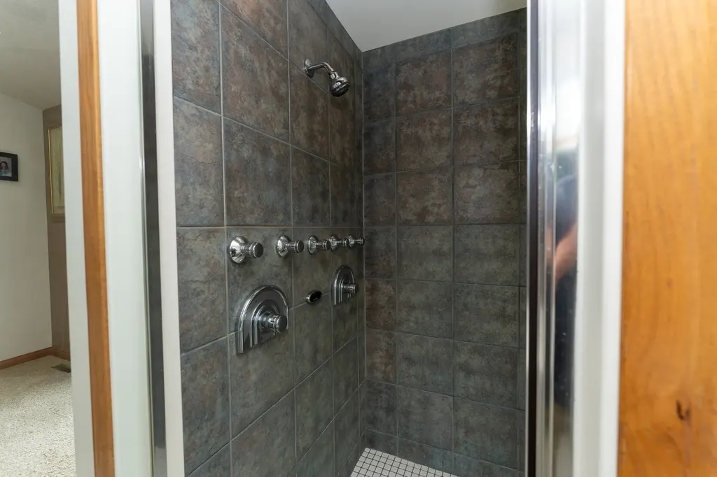 1081 Bundy Drive Broomfield Township MI 48893