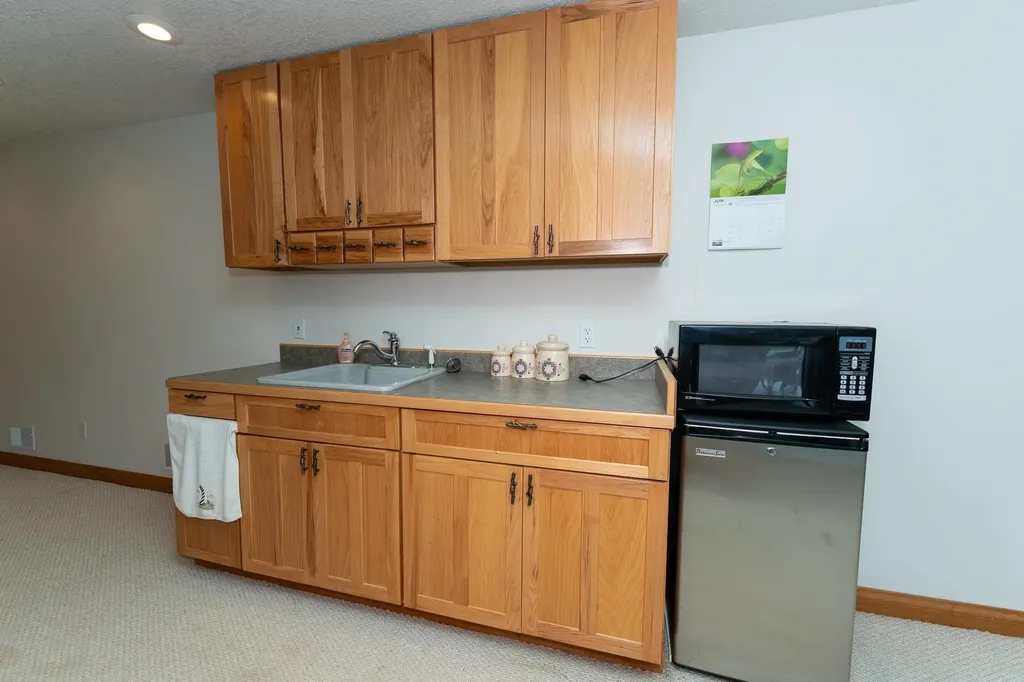 1081 Bundy Drive Broomfield Township MI 48893