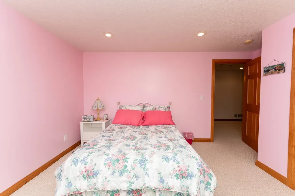 1081 Bundy Drive Broomfield Township MI 48893