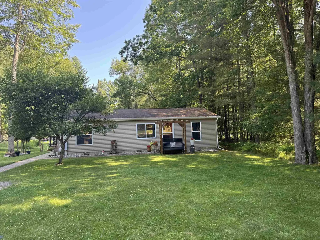 1816 Onondaga Trail Churchill Township MI 48661